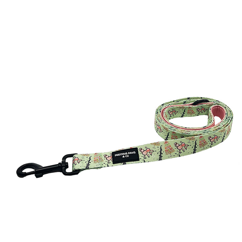 dog lead with eiffel towers